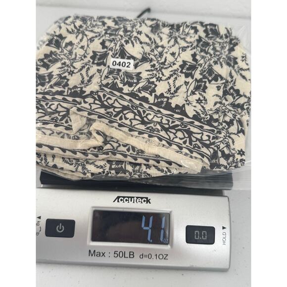 Max Studio Blouse Womens Medium Black White Floral Boho Peasant Cottagecore Folk - Picture 9 of 9